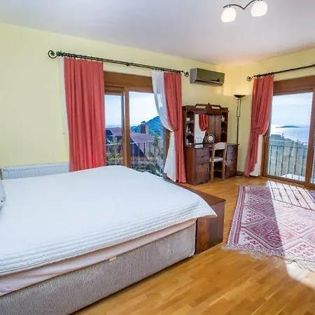 Villa Suzan *